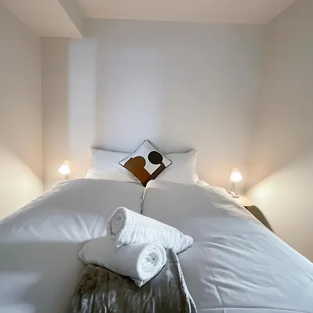 Waterfront Luxury By Apartman *