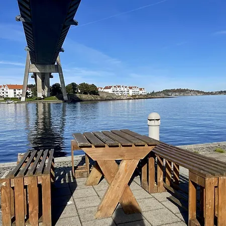 Waterfront Luxury By Apartman *